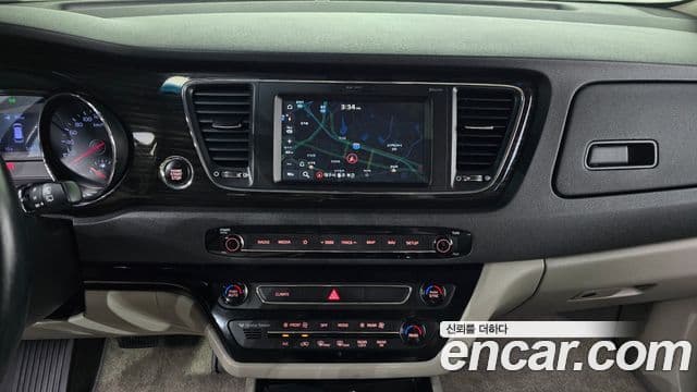 Kia The / новый New Carnival Special, 2020 15