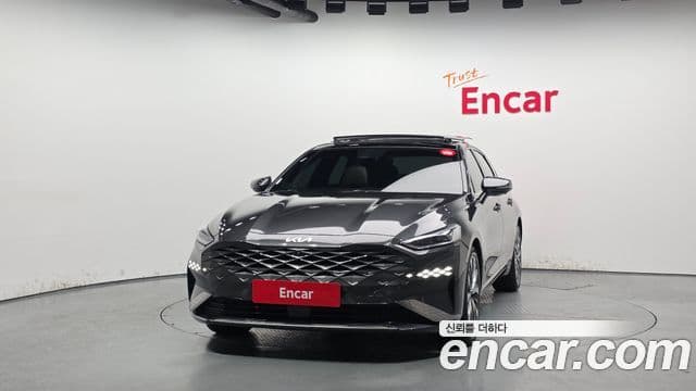 Kia K8 Signature, 2022 3