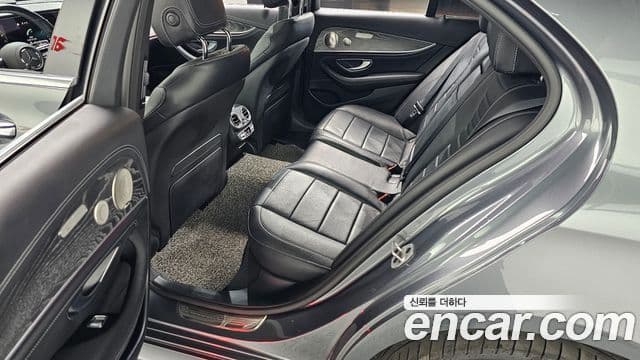 Mercedes-Benz E-класс W213 AMG Line, 2022 12