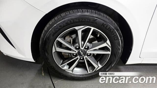 Kia The / новый New K3 2세대 Prestige, 2023 все фото