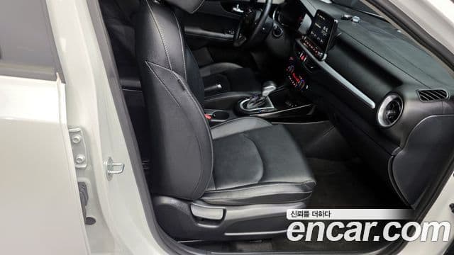 Kia The / новый New K3 2세대 Prestige, 2023 12