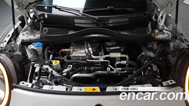 Mini Cooper Электрический (Electric) 4세대 SE favored, 2024 6