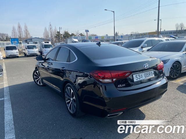 Hyundai Aslan Special, 2016 3