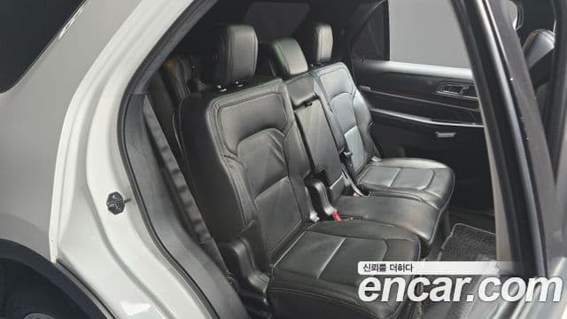 Ford Explorer 5세대, 2016 12