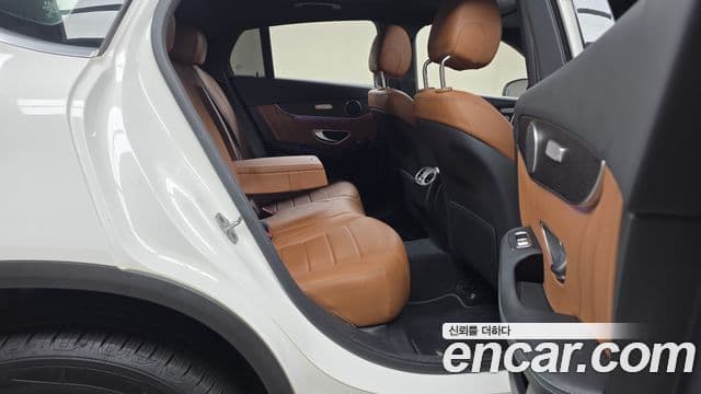 Mercedes-Benz GLC-класс X253 GLC300e 4MATIC купе, 2021 12