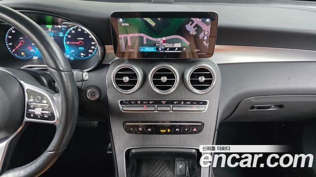 Mercedes-Benz GLC-класс X253 GLC300e 4MATIC купе, 2021 15