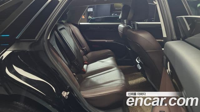 Hyundai Grandeur гибрид (GN7) Exclusive, 2023 12