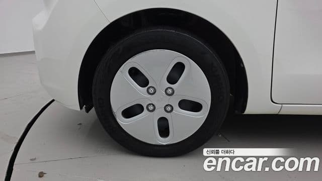 Kia The / новый New Ray Standard, 2022 все фото