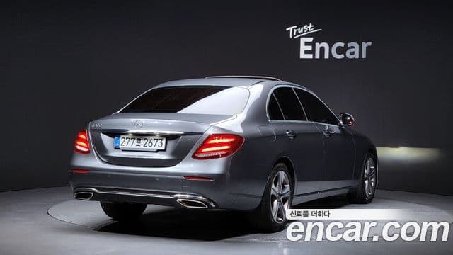 Mercedes-Benz E-класс W213 Avantgarde, 2019 2