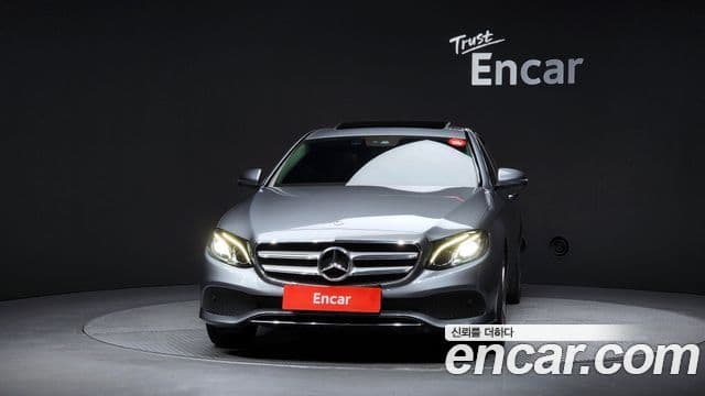 Mercedes-Benz E-класс W213 Avantgarde, 2019 3