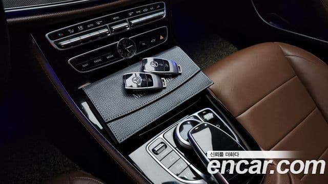 Mercedes-Benz E-класс W213 Avantgarde, 2019 11