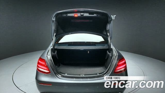 Mercedes-Benz E-класс W213 Avantgarde, 2019 20