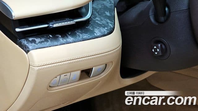 Genesis G90 (RS4) бензин 3.5 турбо AWD, 2023 14