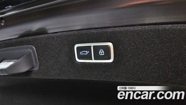 Genesis G90 (RS4) бензин 3.5 турбо AWD, 2023 20