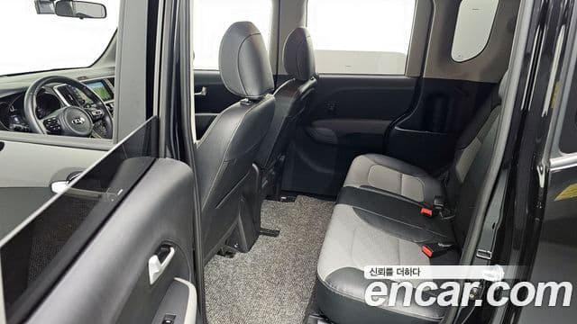 Kia The / новый New Ray Prestige, 2021 12