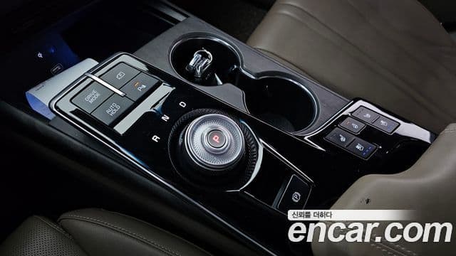 Kia K8 гибрид Noblesse, 2023 9