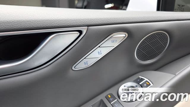 Genesis G80 (RG3) бензин 2.5 турбо 2WD, 2026 17