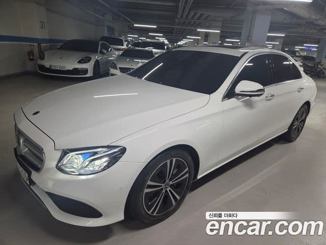 Mercedes-Benz E-класс W213 Avantgarde, 2020 1