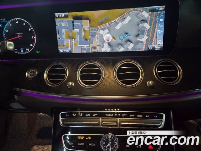 Mercedes-Benz E-класс W213 Avantgarde, 2020 6