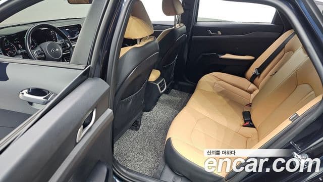 Kia K5 3세대 Prestige, 2020 11