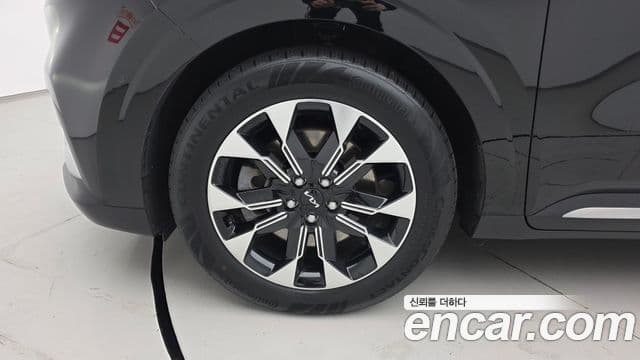 Kia Carnival 4세대 Signature, 2023 все фото