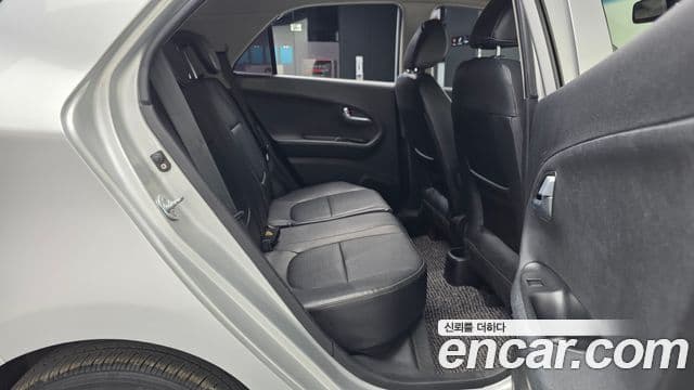 Kia All New Morning Luxury, 2012 12