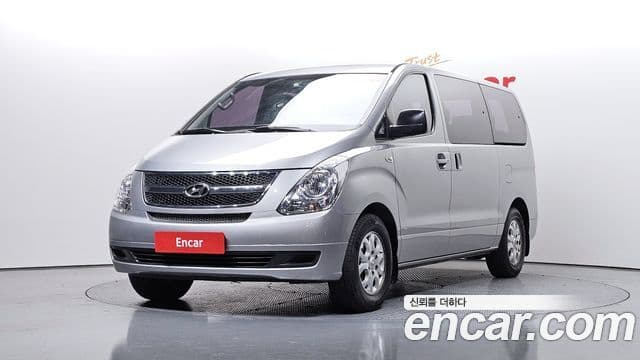 Hyundai Grand Starex CVX Deluxe, 2016 1