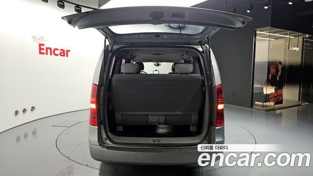 Hyundai Grand Starex CVX Deluxe, 2016 20