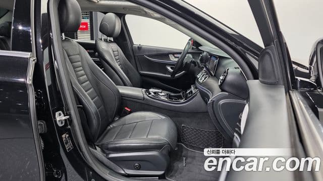 Mercedes-Benz E-класс W213 Avantgarde, 2020 11