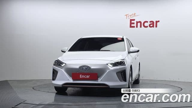 Hyundai Ioniq Электрический (Electric), 2017 3