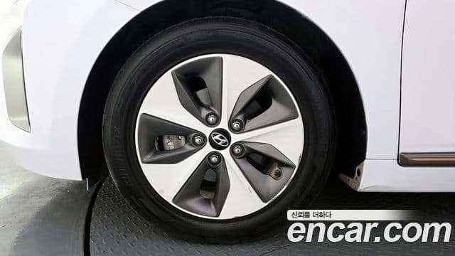 Hyundai Ioniq Электрический (Electric), 2017 все фото