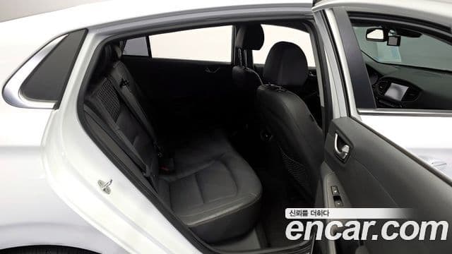 Hyundai Ioniq Электрический (Electric), 2017 12