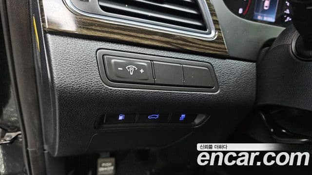 Hyundai LF Sonata 2.0 Smart, 2016 15