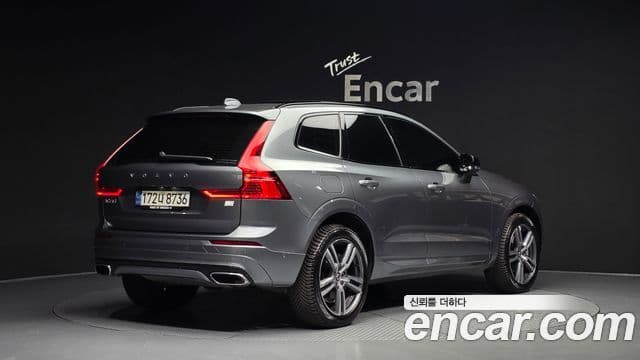 Volvo XC60 2세대 T8 R-Design, 2021 2