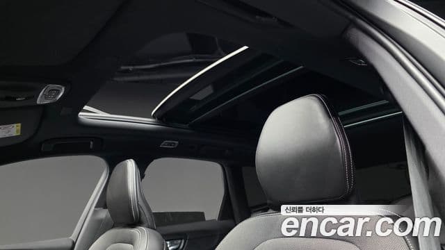 Volvo XC60 2세대 T8 R-Design, 2021 18