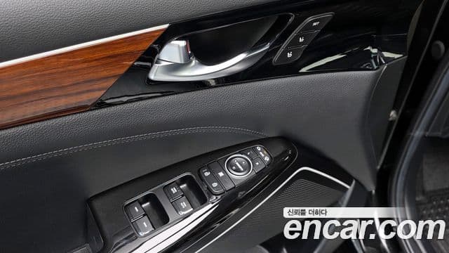 Kia All New K7 3.0 LPI Prestige (арендный автомобиль), 2017 11