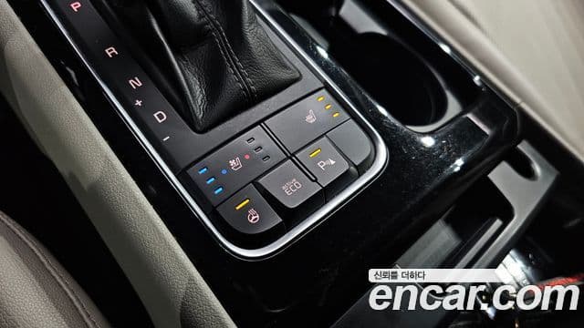 Kia All New Carnival Prestige, 2015 20