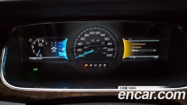 Ford New 토러스 6세대, 2015 8