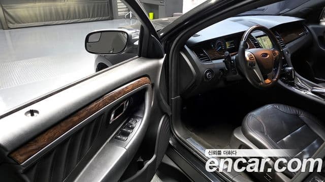 Ford New 토러스 6세대, 2015 11