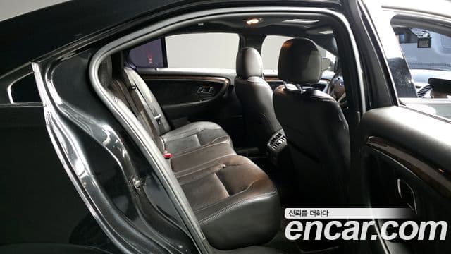 Ford New 토러스 6세대, 2015 12