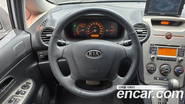 Kia 뉴카렌스 люксовая версия, 2009 14