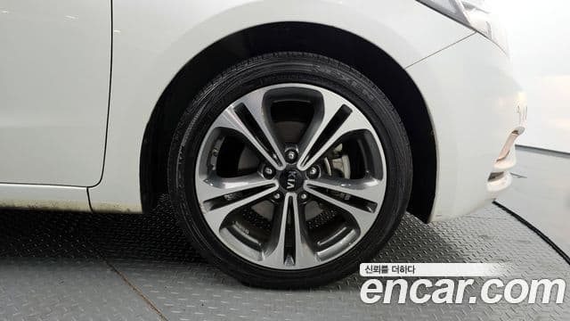 Kia K3 Trendy, 2015 все фото