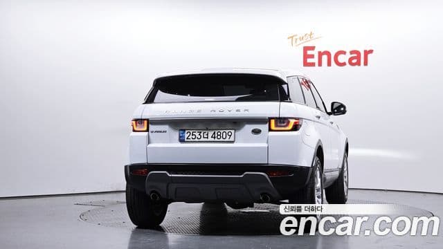 Land Rover Range Rover Evoque 2.0 TD4 SE, 2017 4