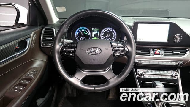 Hyundai Grandeur IG гибрид Special, 2019 13