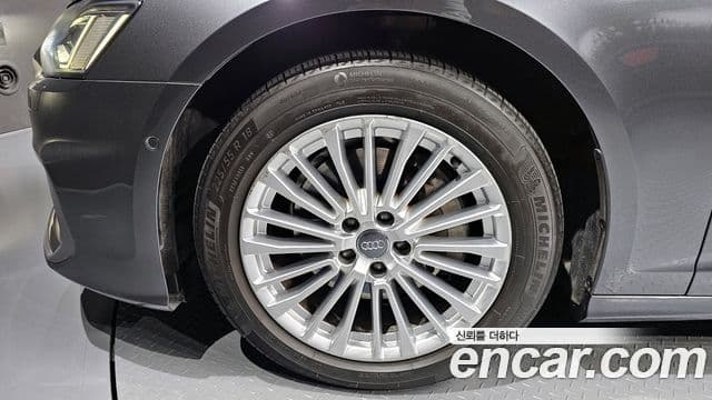 Audi A6 (C8) Premium, 2020 все фото