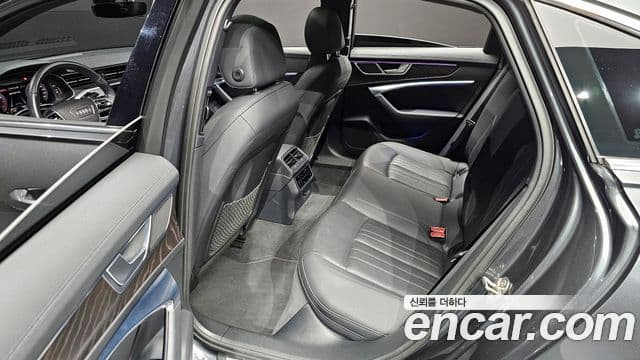 Audi A6 (C8) Premium, 2020 12