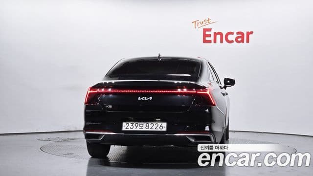 Kia K8 Prestige(арендный автомобиль), 2023 4