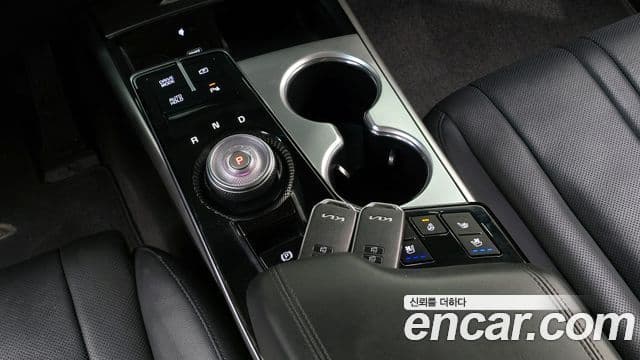 Kia K8 Prestige(арендный автомобиль), 2023 9