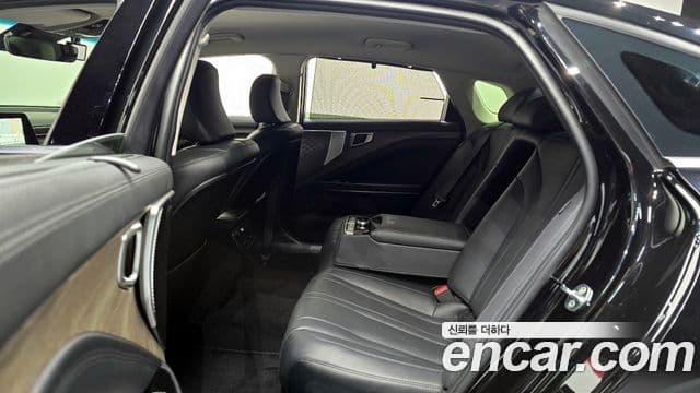 Kia K8 Prestige(арендный автомобиль), 2023 12