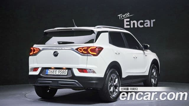 KG모빌리티(SsangYong) Beautiful Korando бензин 1.5 2WD C5, 2022 2